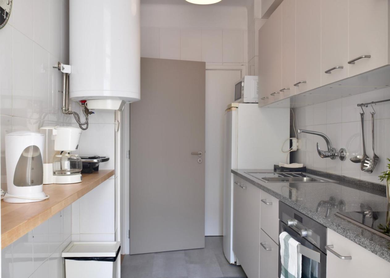 Spot Apartments Porto Luaran gambar