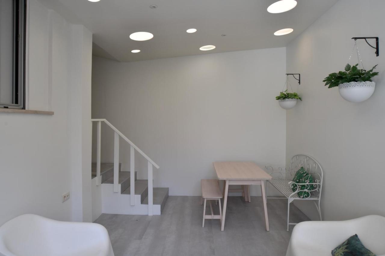 Spot Apartments Porto Luaran gambar