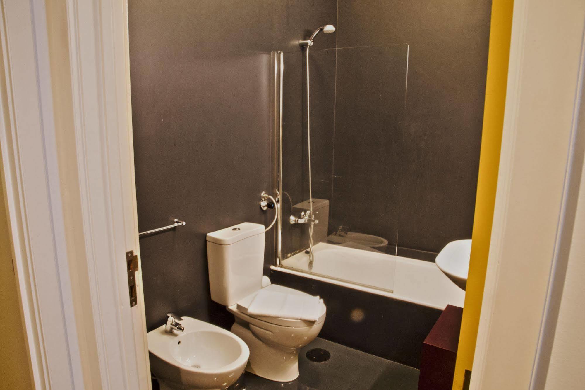 Spot Apartments Porto Luaran gambar