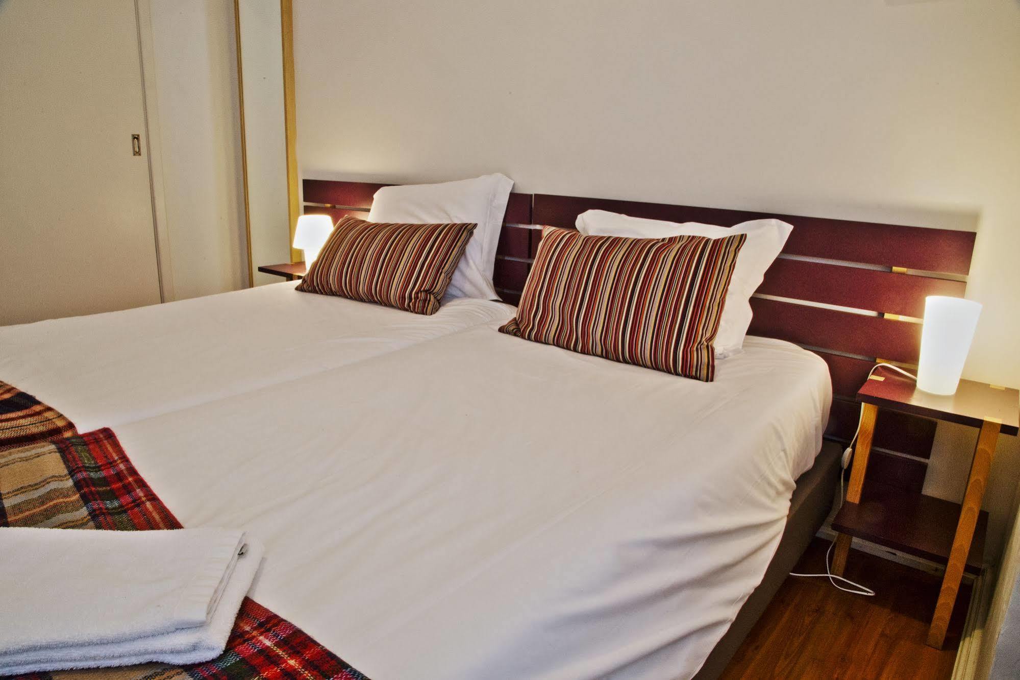 Spot Apartments Porto Luaran gambar